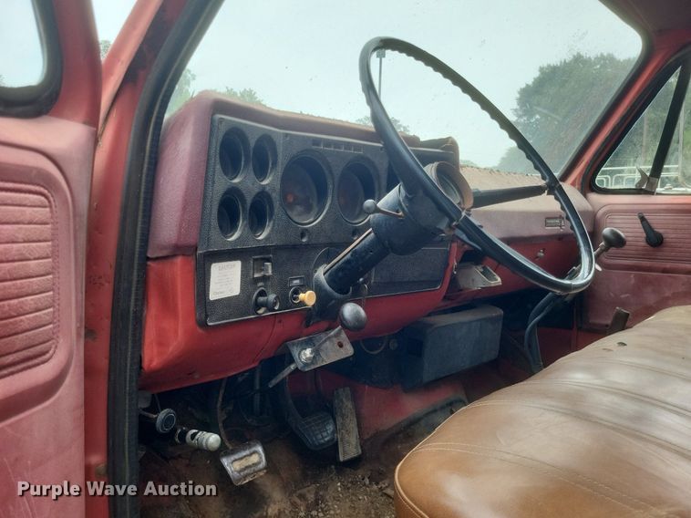 image for item DR4953 1980 Chevrolet  70 dump truck