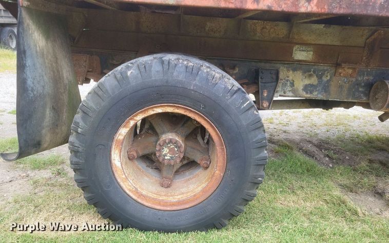 image for item DR4953 1980 Chevrolet  70 dump truck