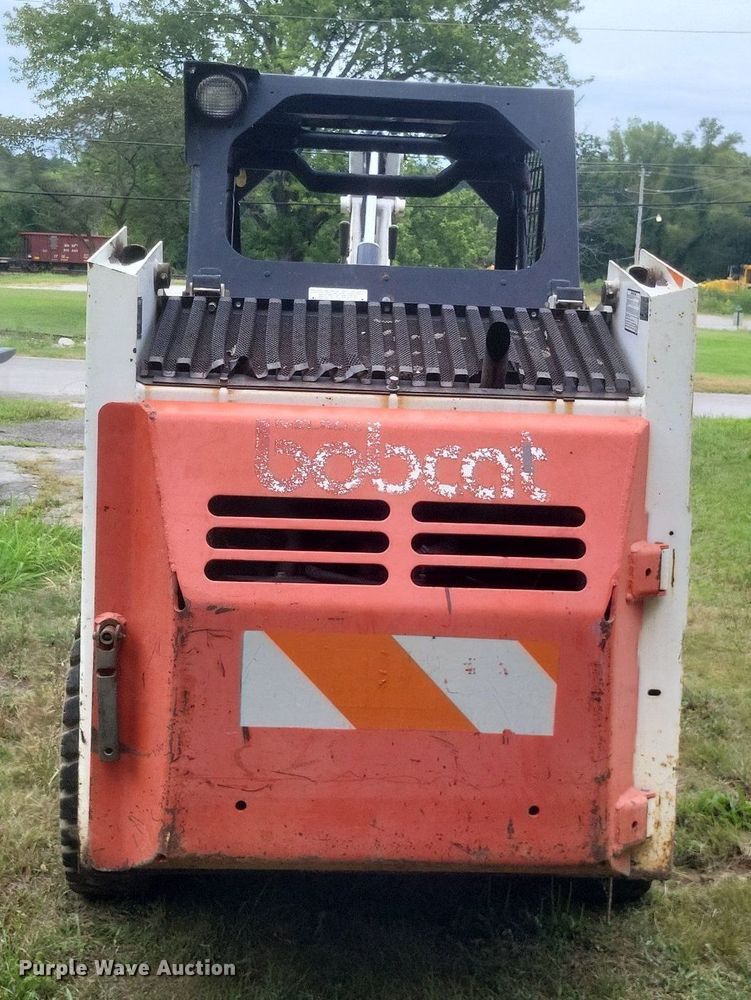 image for item DR4954 1984 Bobcat  642 skid steer loader