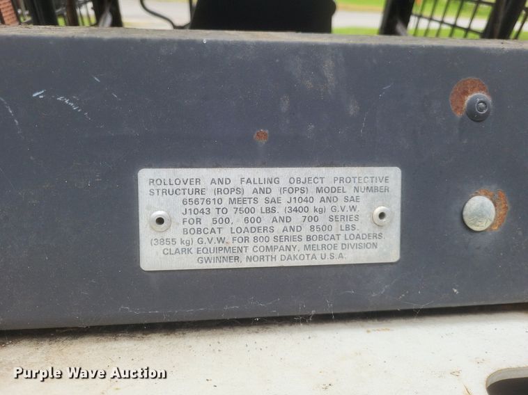 image for item DR4954 1984 Bobcat  642 skid steer loader