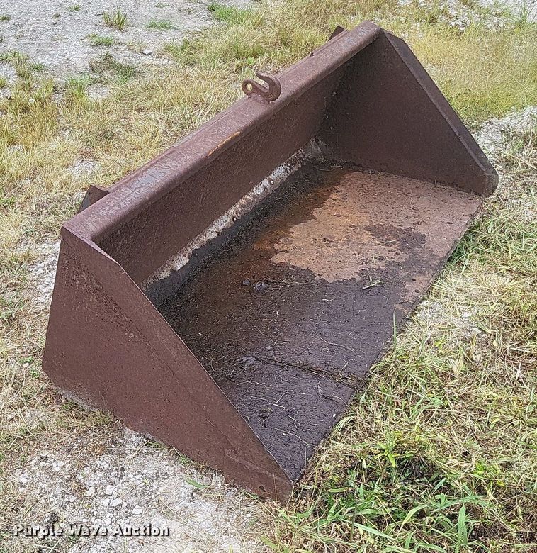 image for item DR4954 1984 Bobcat  642 skid steer loader