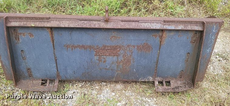 image for item DR4954 1984 Bobcat  642 skid steer loader