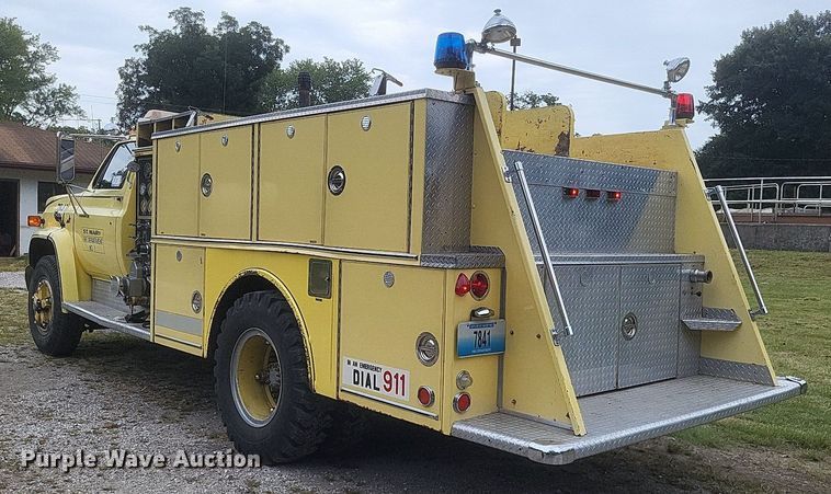 image for item DR4955 1983 GMC C7000 pumper fire truck