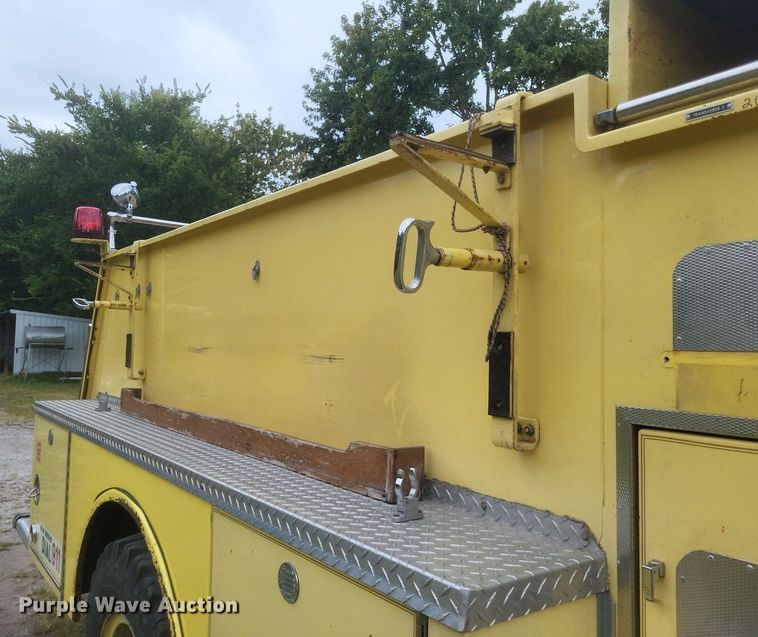 image for item DR4955 1983 GMC C7000 pumper fire truck