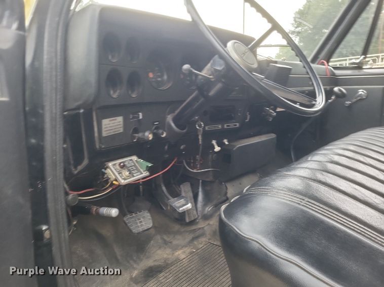 image for item DR4955 1983 GMC C7000 pumper fire truck