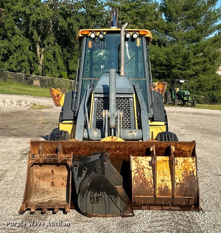 image for item DS4218 2007 John Deere  410J backhoe