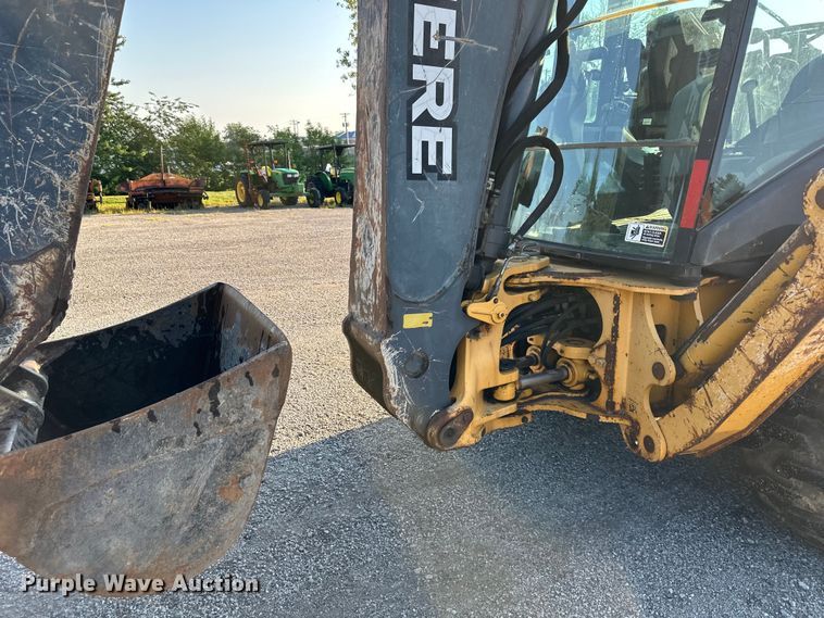 image for item DS4218 2007 John Deere  410J backhoe