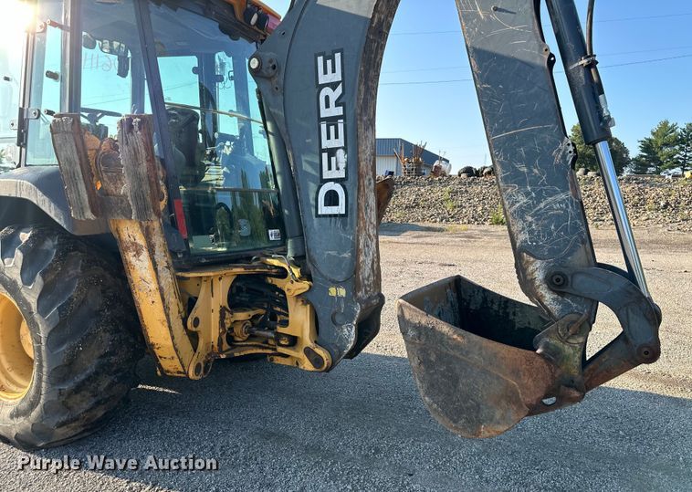 image for item DS4218 2007 John Deere  410J backhoe