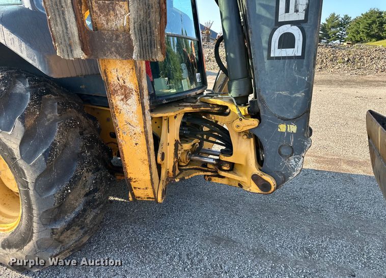image for item DS4218 2007 John Deere  410J backhoe