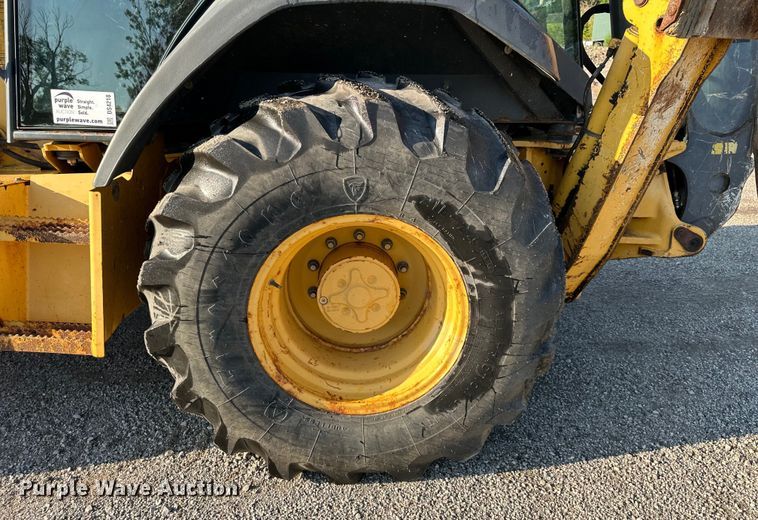 image for item DS4218 2007 John Deere  410J backhoe