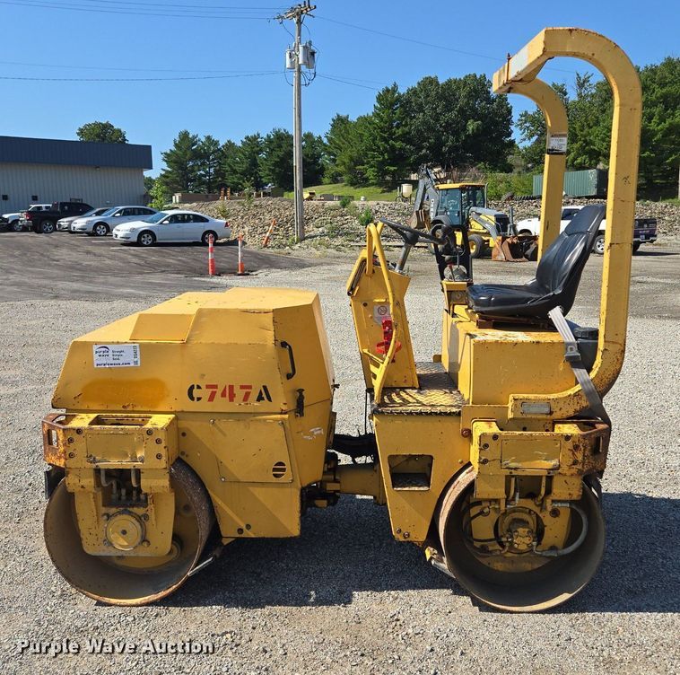 image for item DS4223 Hypac C747A double drum vibratory roller