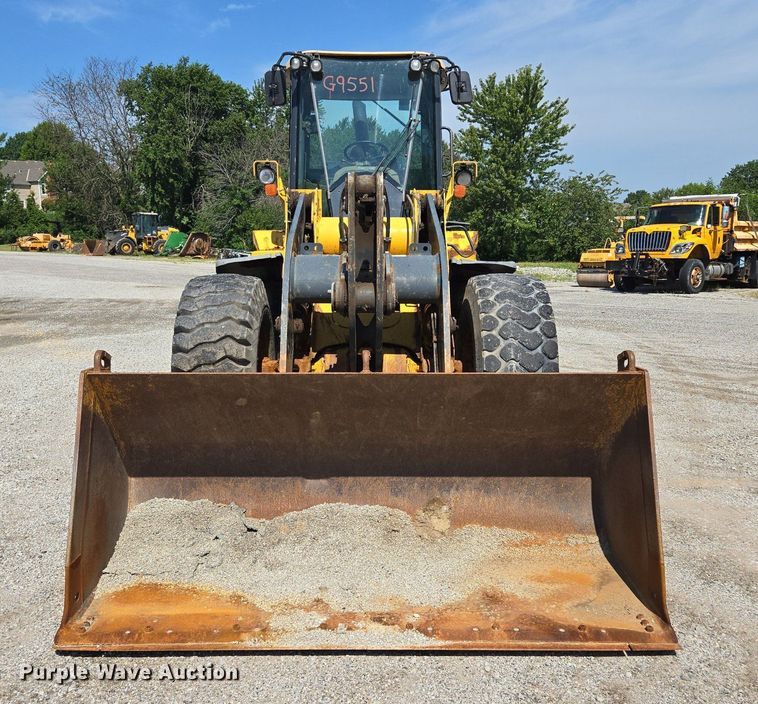 image for item DS4224 2009 John Deere  544K wheel loader