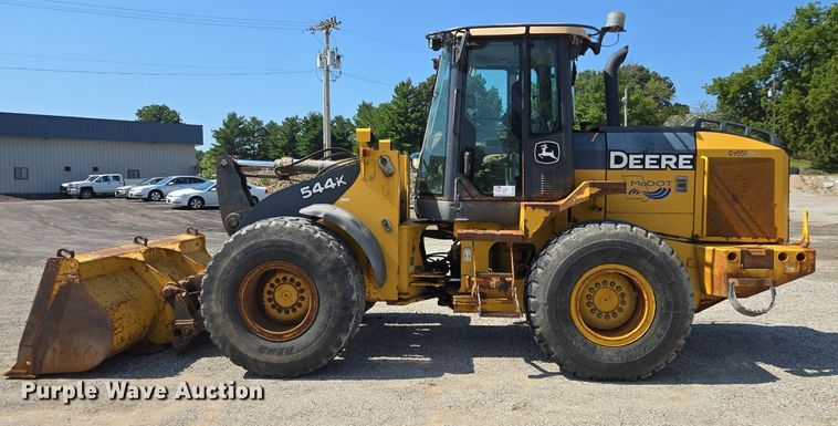image for item DS4224 2009 John Deere  544K wheel loader