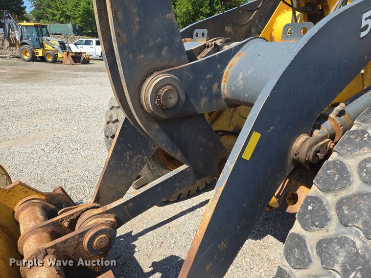 image for item DS4224 2009 John Deere  544K wheel loader