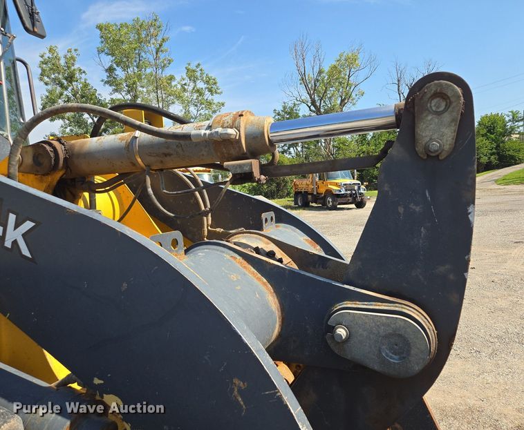 image for item DS4224 2009 John Deere  544K wheel loader