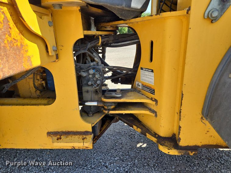 image for item DS4224 2009 John Deere  544K wheel loader