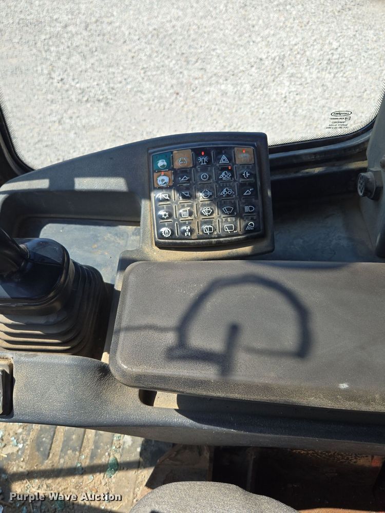 image for item DS4224 2009 John Deere  544K wheel loader