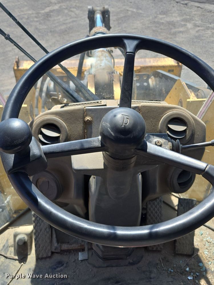 image for item DS4224 2009 John Deere  544K wheel loader