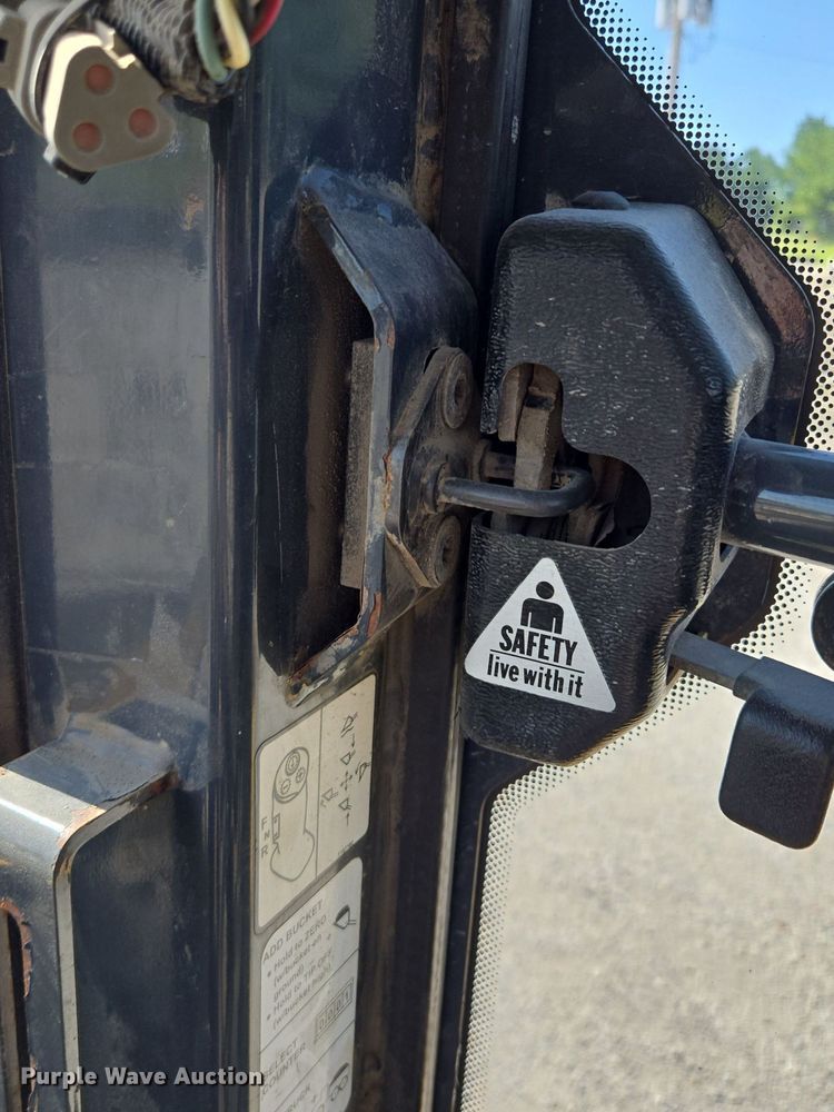 image for item DS4224 2009 John Deere  544K wheel loader