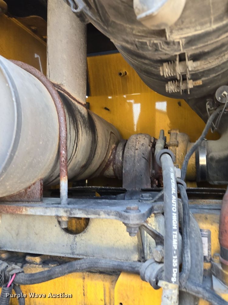 image for item DS4224 2009 John Deere  544K wheel loader