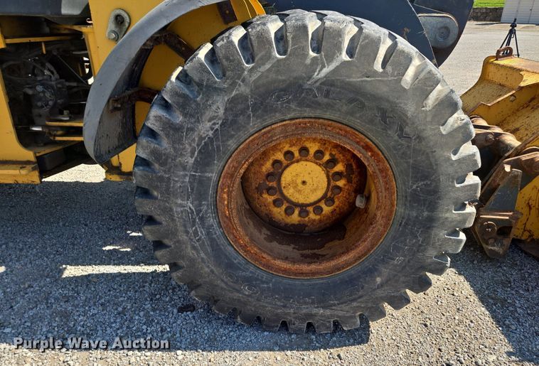 image for item DS4224 2009 John Deere  544K wheel loader