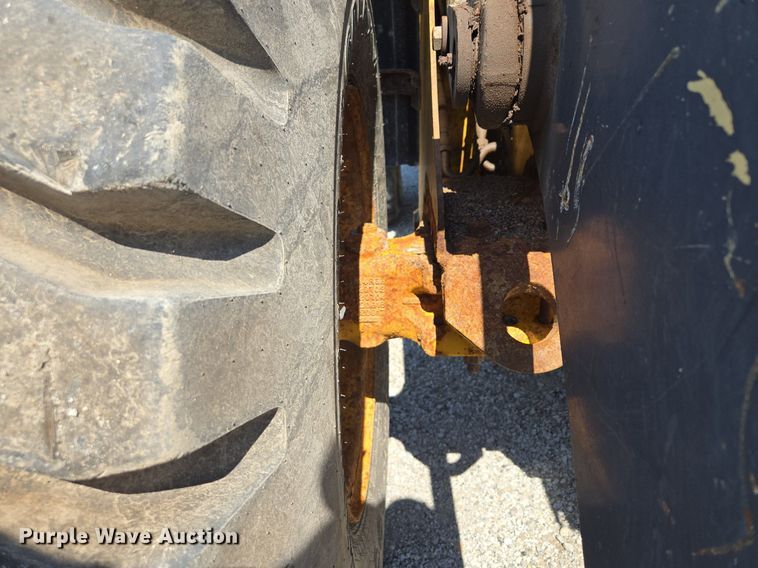 image for item DS4224 2009 John Deere  544K wheel loader