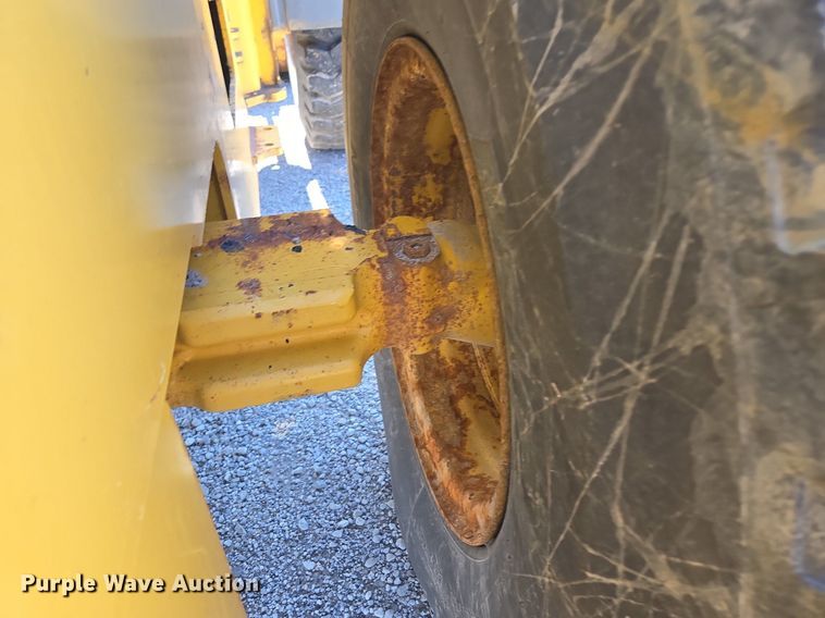 image for item DS4224 2009 John Deere  544K wheel loader