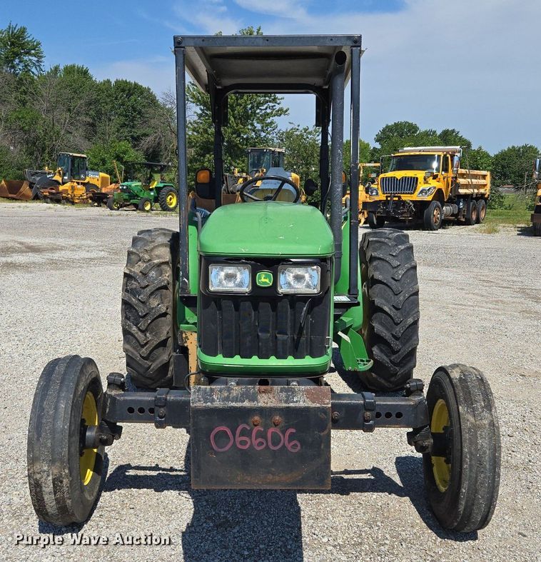 image for item DS4225 2006 John Deere 5325 tractor