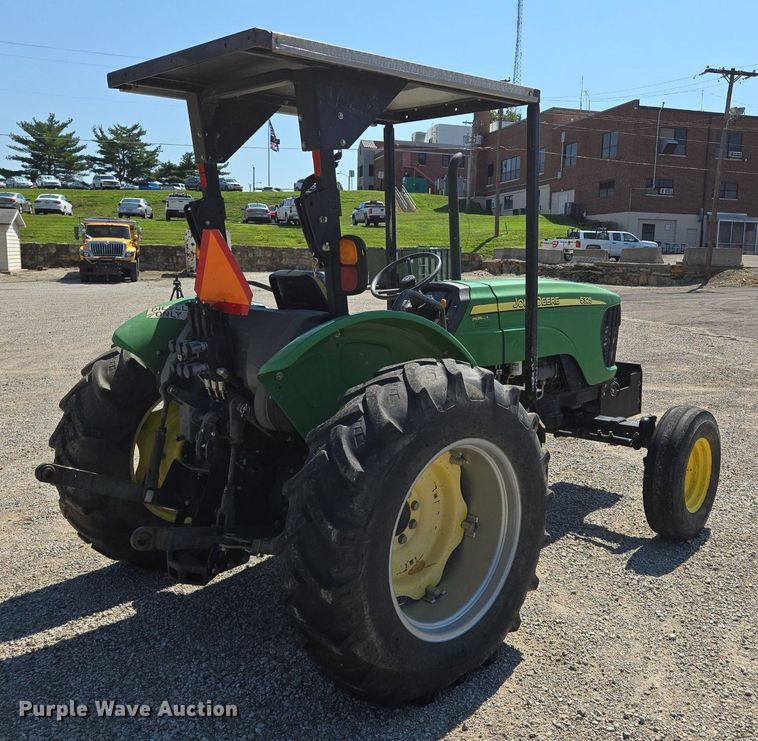 image for item DS4225 2006 John Deere 5325 tractor