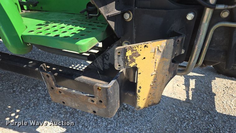 image for item DS4225 2006 John Deere 5325 tractor