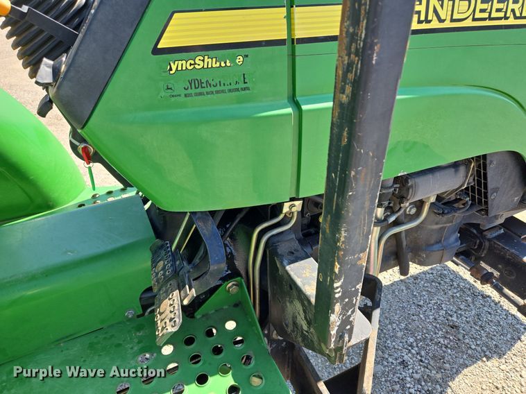 image for item DS4225 2006 John Deere 5325 tractor