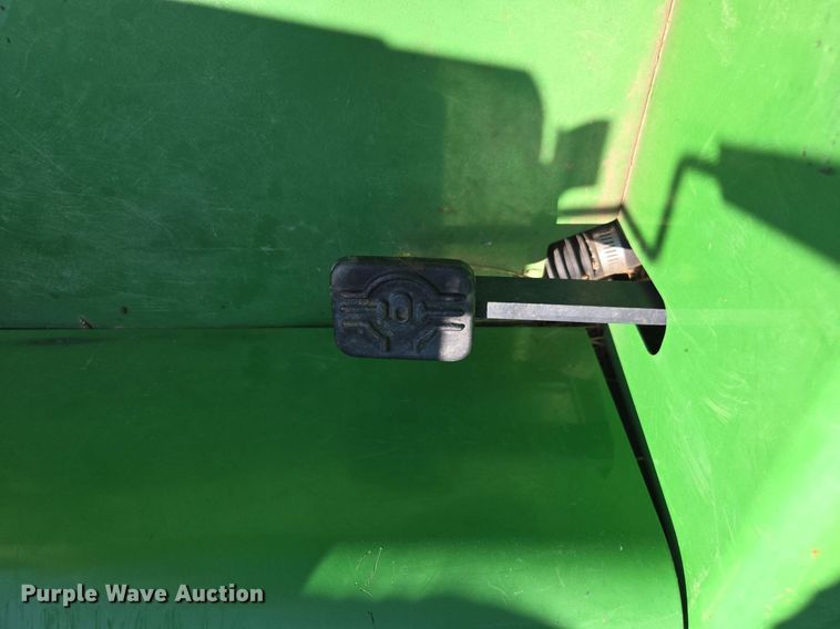 image for item DS4225 2006 John Deere 5325 tractor