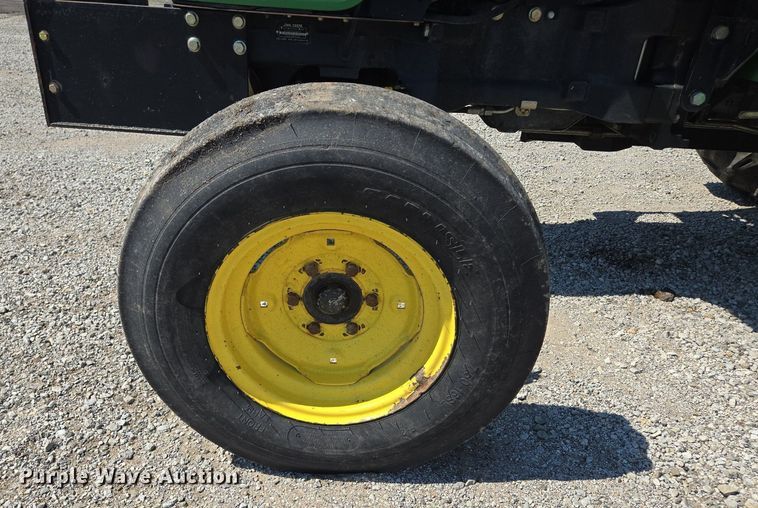image for item DS4225 2006 John Deere 5325 tractor