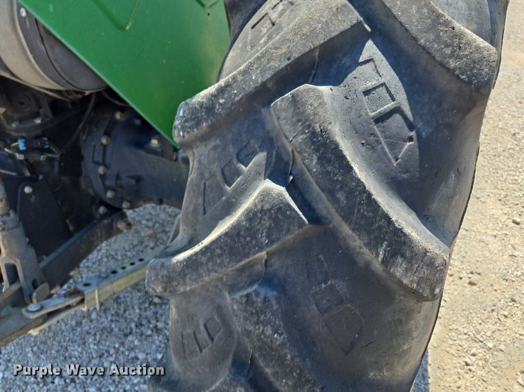 image for item DS4225 2006 John Deere 5325 tractor