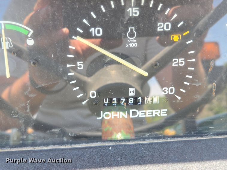 image for item DS4226 2009 John Deere 5055D tractor