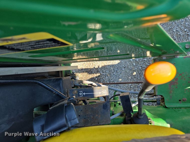 image for item DS4226 2009 John Deere 5055D tractor