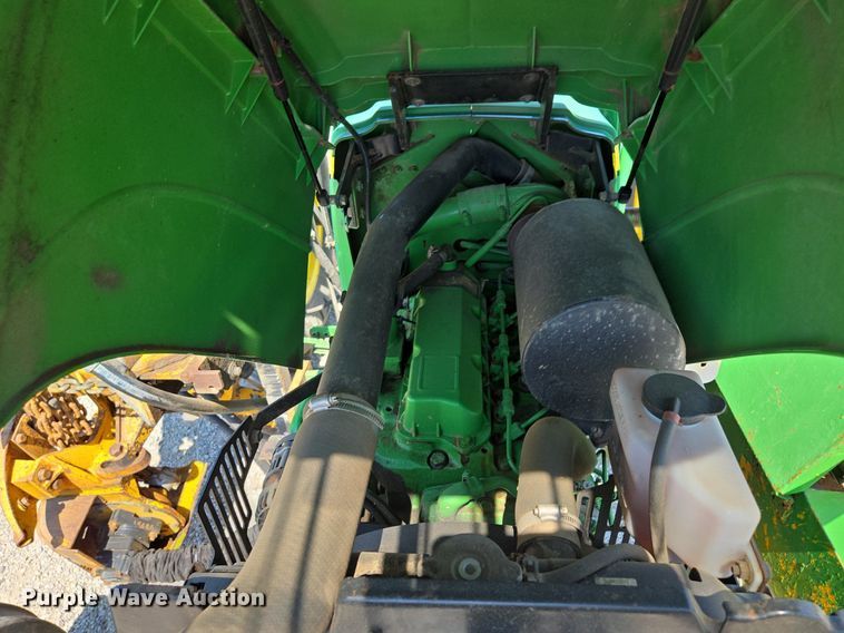 image for item DS4226 2009 John Deere 5055D tractor