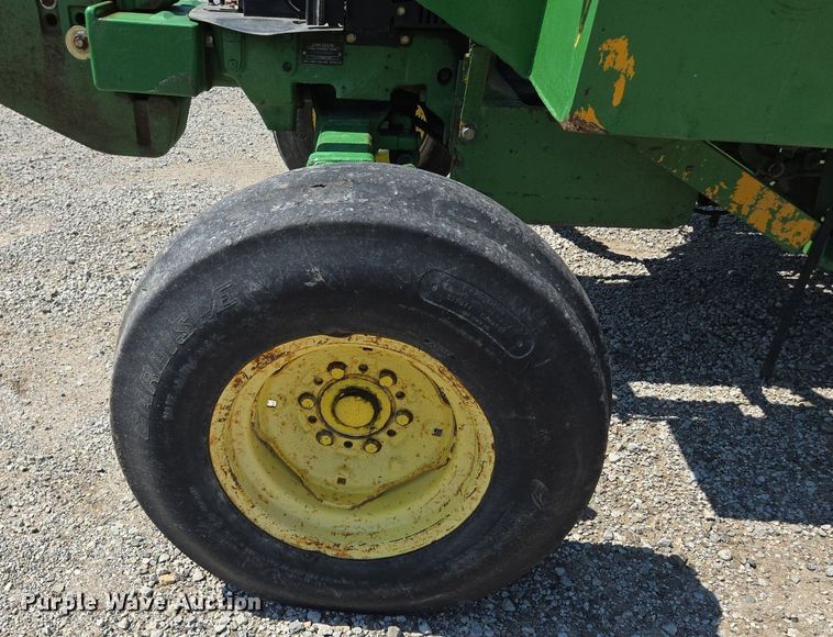 image for item DS4226 2009 John Deere 5055D tractor