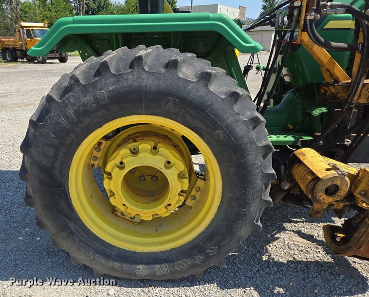 image for item DS4226 2009 John Deere 5055D tractor