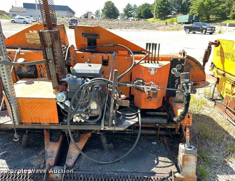 image for item DS4227 Gilcrest Pro Paver  2413701 paver