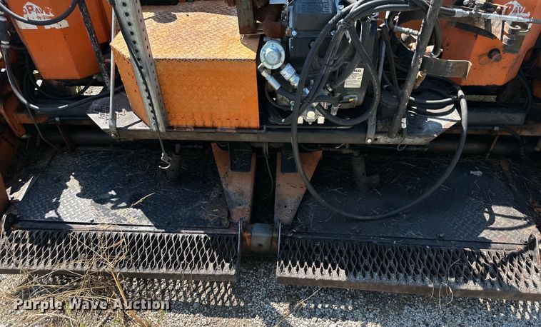 image for item DS4227 Gilcrest Pro Paver  2413701 paver