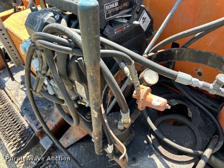 image for item DS4227 Gilcrest Pro Paver  2413701 paver