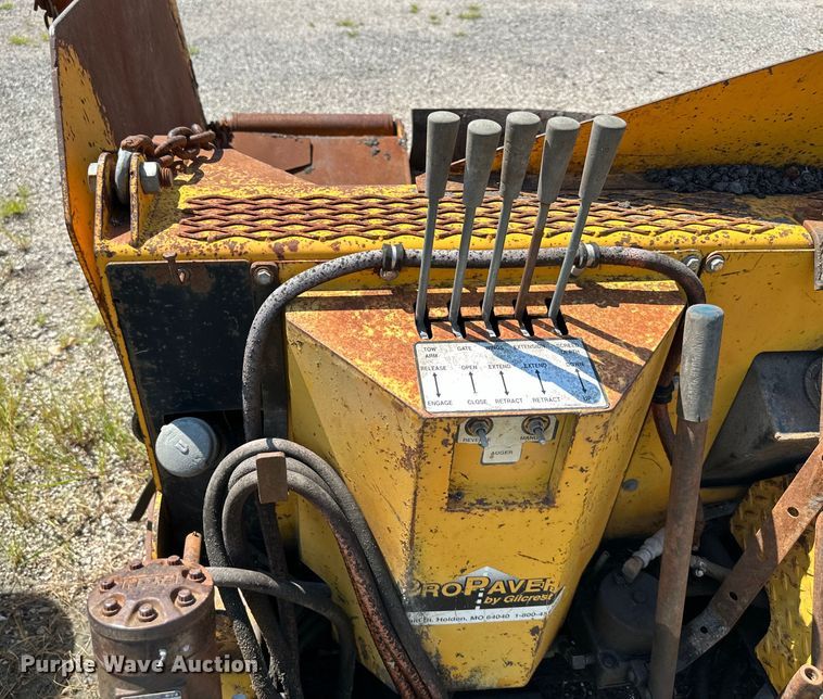 image for item DS4228 Gilcrest Pro Paver 313 paver