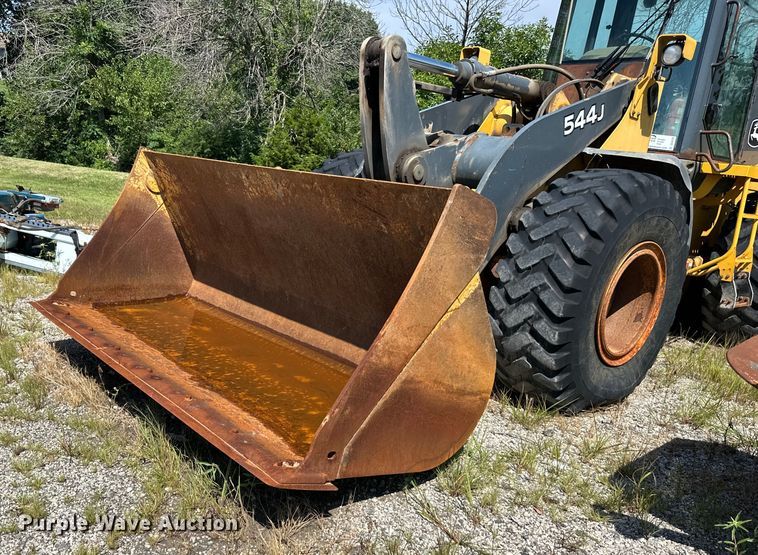 image for item DS4229 2007 John Deere 544J wheel loader