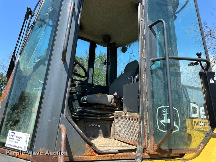 image for item DS4229 2007 John Deere 544J wheel loader