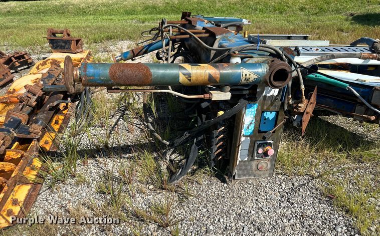 image for item DS4230 Knuckle boom crane 