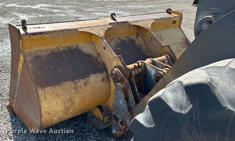 image for item DS4232 2006 John Deere  444J wheel loader