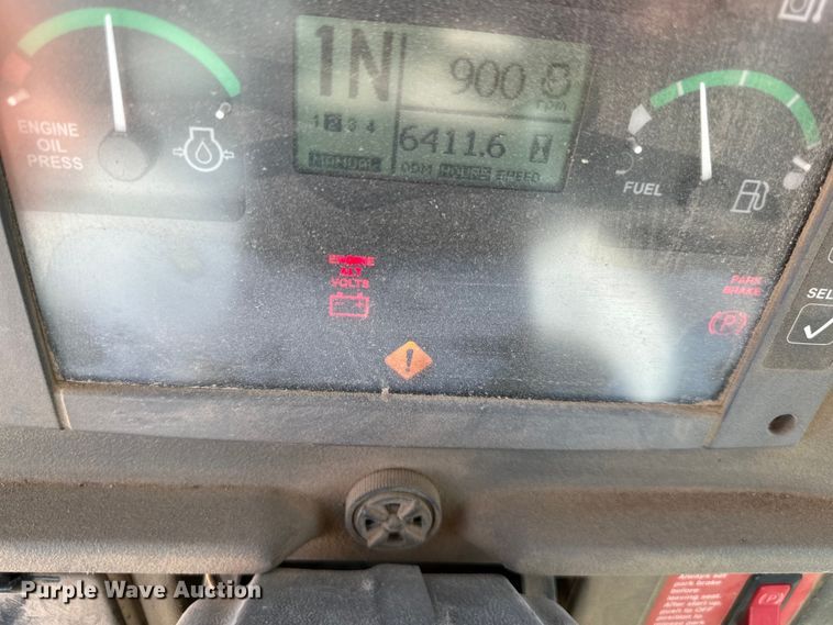 image for item DS4232 2006 John Deere  444J wheel loader