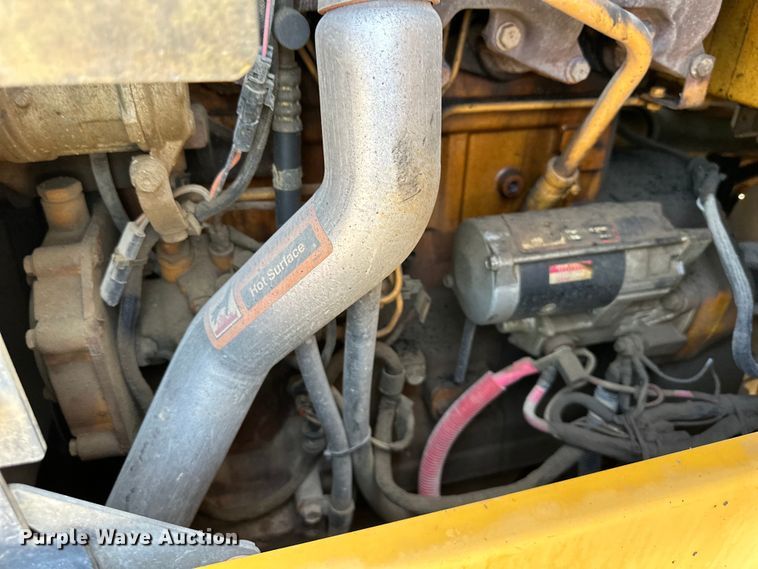 image for item DS4232 2006 John Deere  444J wheel loader