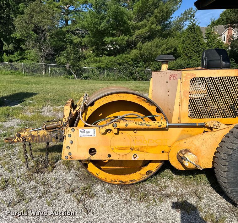 image for item DS4233 Ferguson 46A double drum vibratory roller